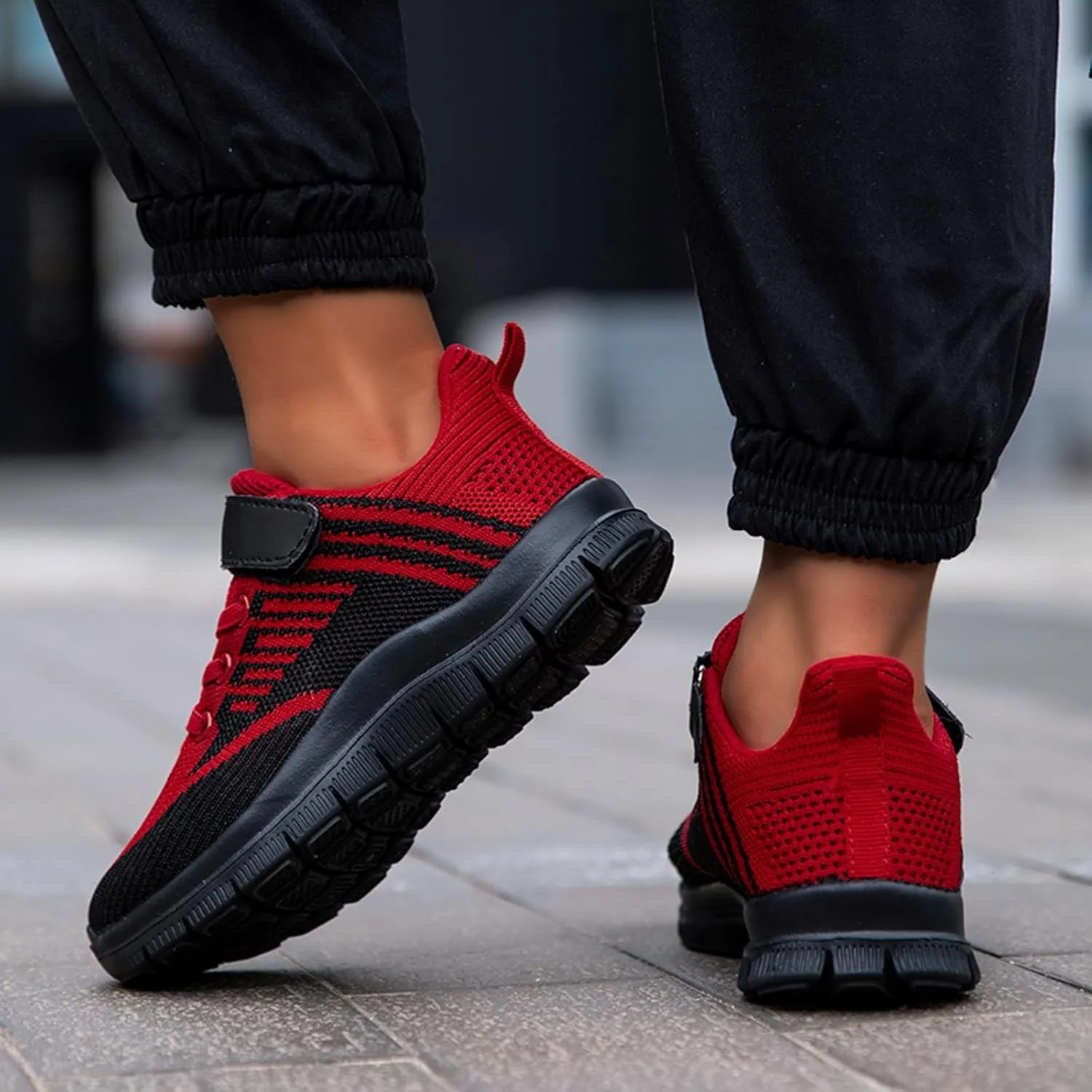 IWIHMIV Kid Breathable Lightweight Sport Shoes Casual Athletic Shoes Non Slip Running Shoes for Boys Girls