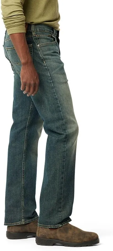 Levi Strauss Signature Gold Men's Regular Fit Flex Jeans (Available in Big & Tall)