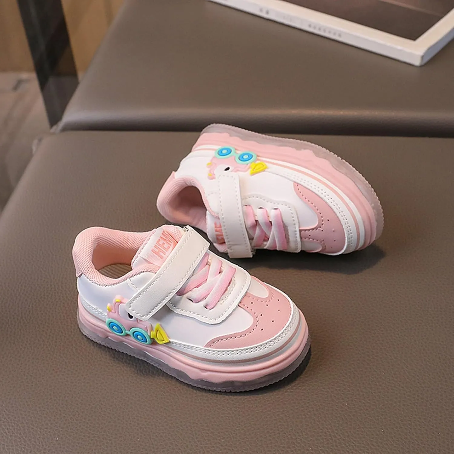 Spring Boys Girls Light Up Lightweight Shoes Adorable Cute Adorable Casual Outdoor Daily Sneaker for Girls Size 3