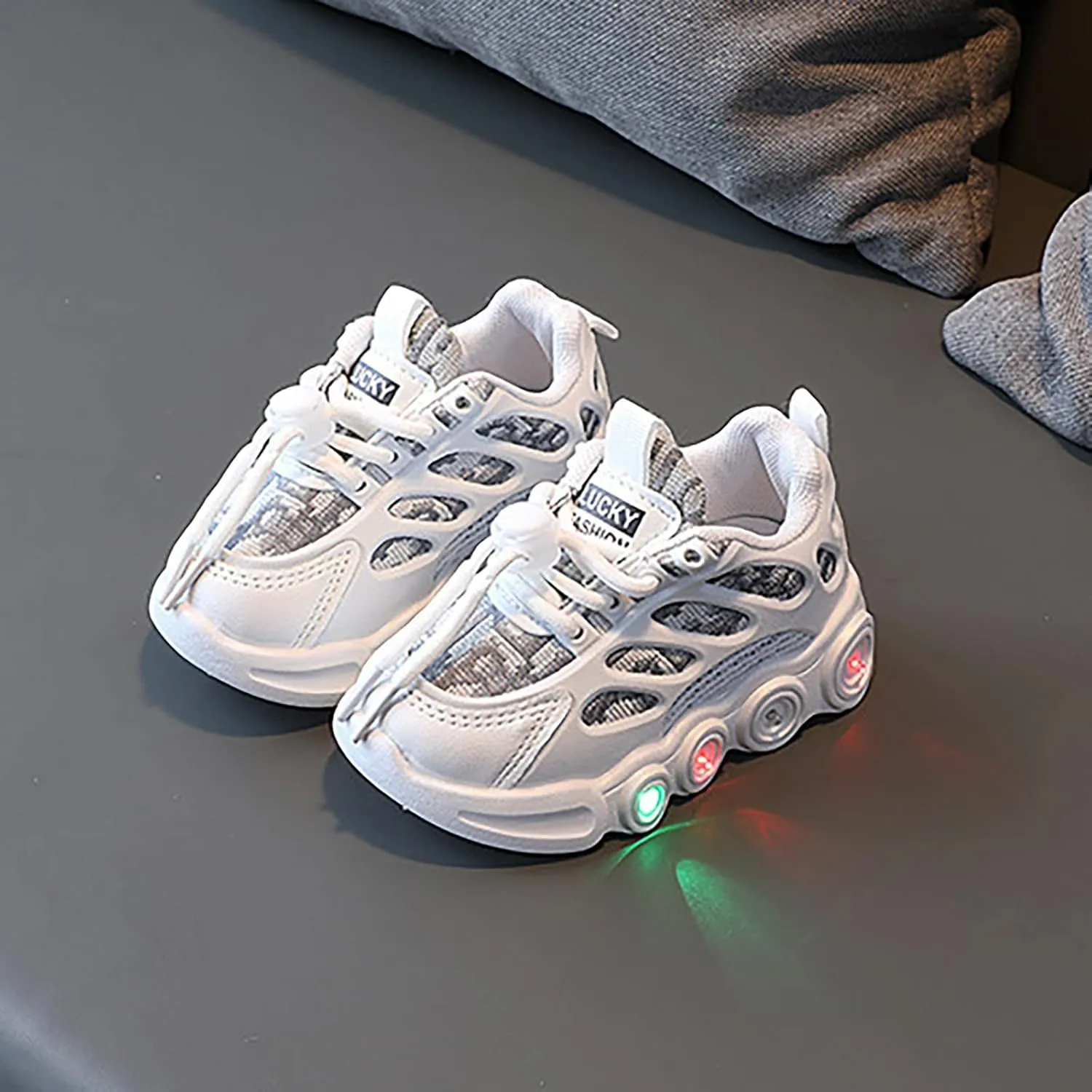 Toddler Boys Girls LED Flashing Sneakers Lightweight Mesh Breathable Soft Sole Anti Slip Comfort Athletic Shoes